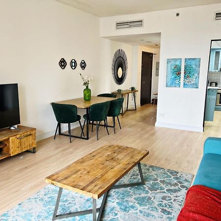 Newly Renovated Marina & Sea View Family Condo ดูไบ ภายนอก รูปภาพ