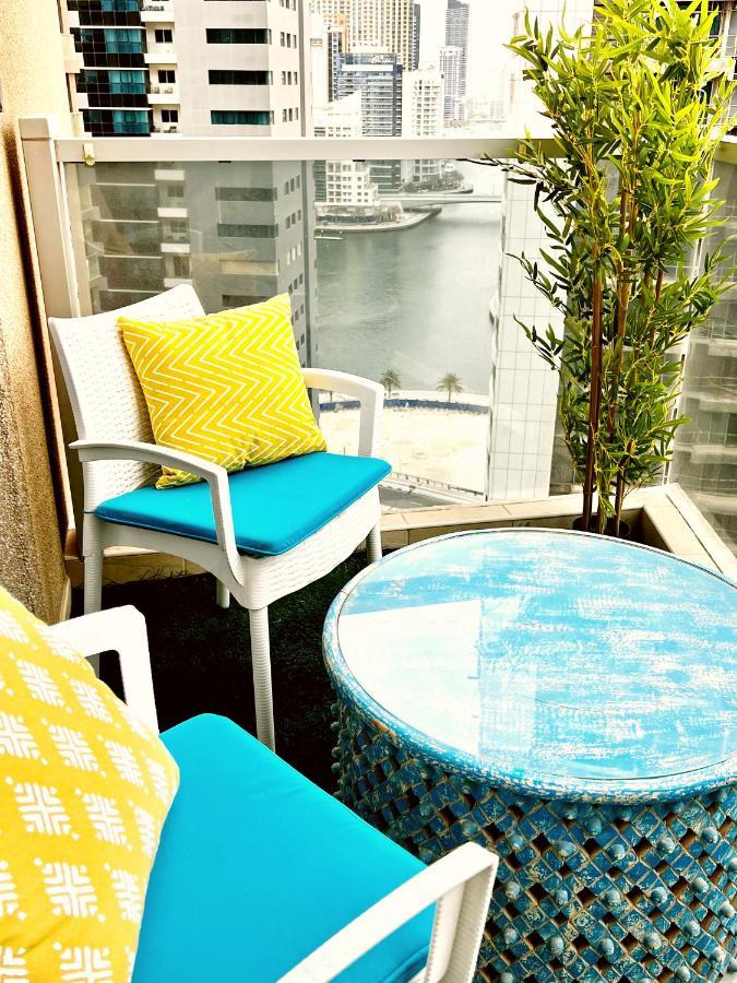 Newly Renovated Marina & Sea View Family Condo ดูไบ ภายนอก รูปภาพ