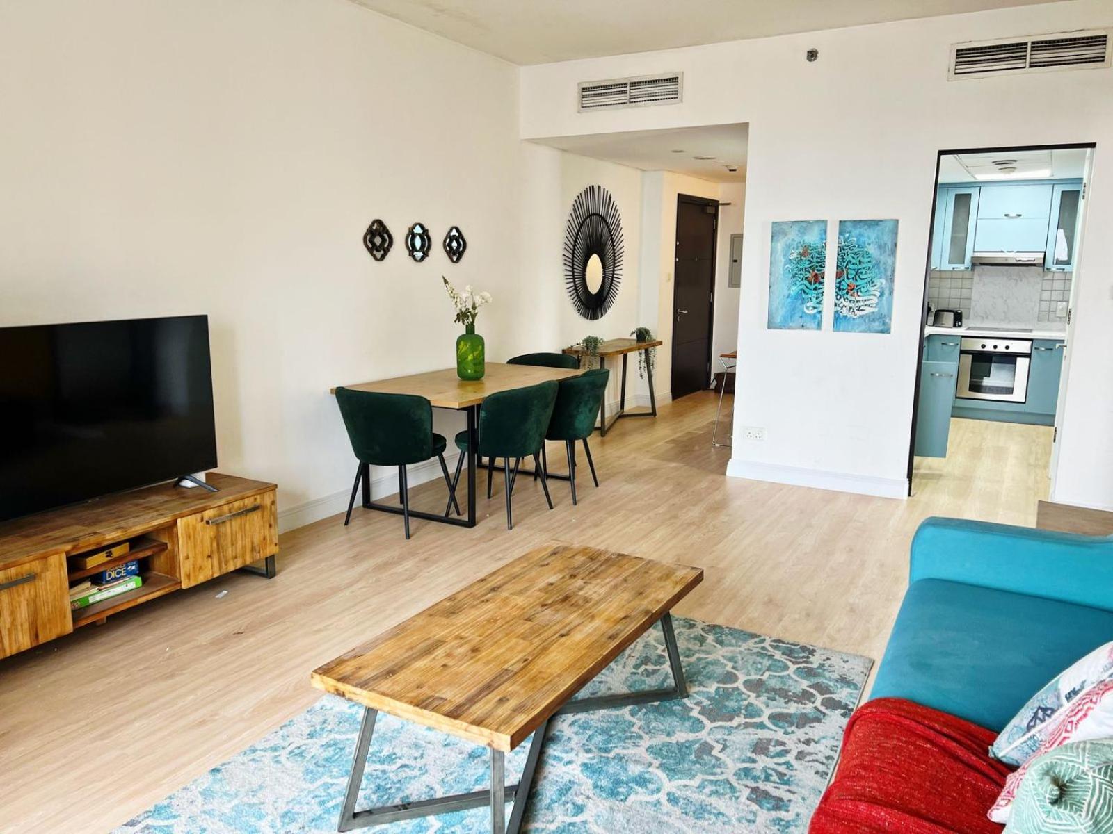 Newly Renovated Marina & Sea View Family Condo ดูไบ ภายนอก รูปภาพ